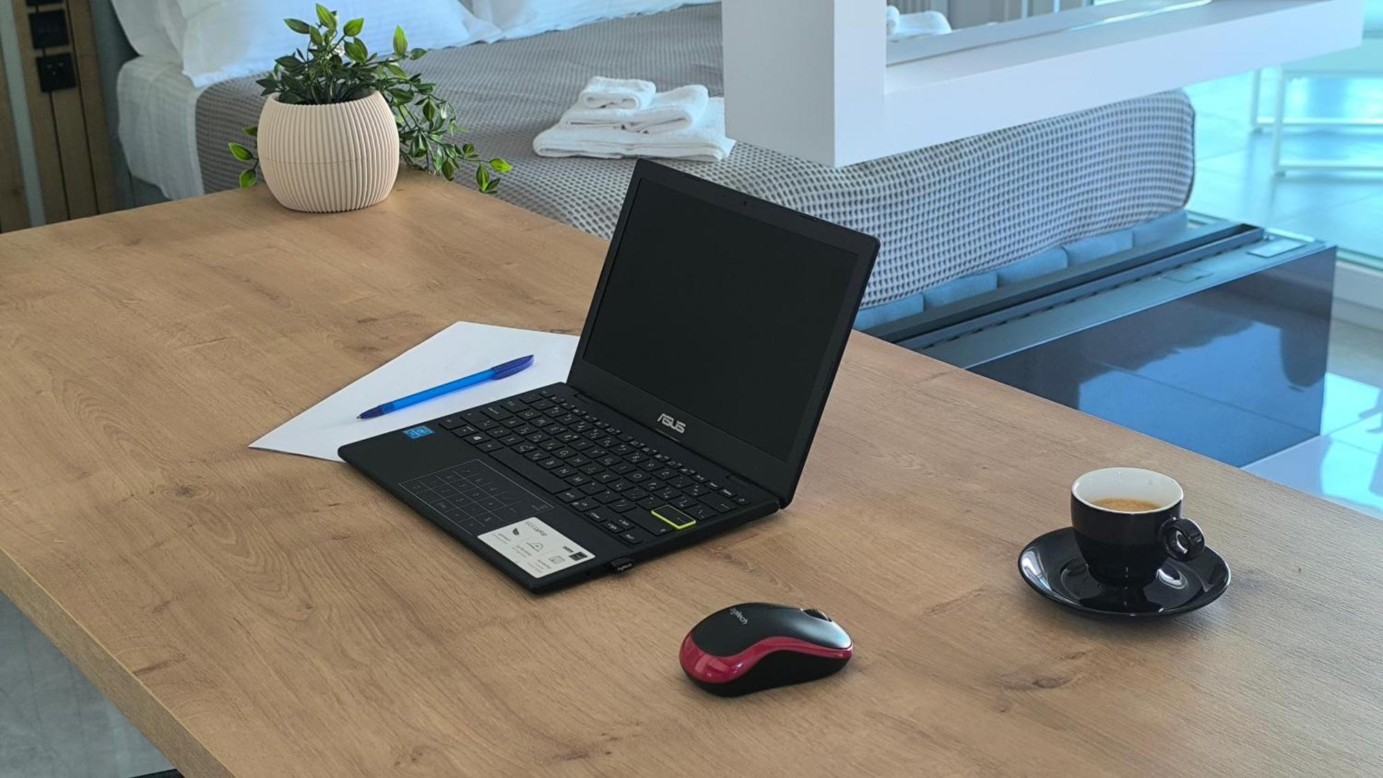 Larisa Absolute Suites, Sky View Smart Home Kültér fotó