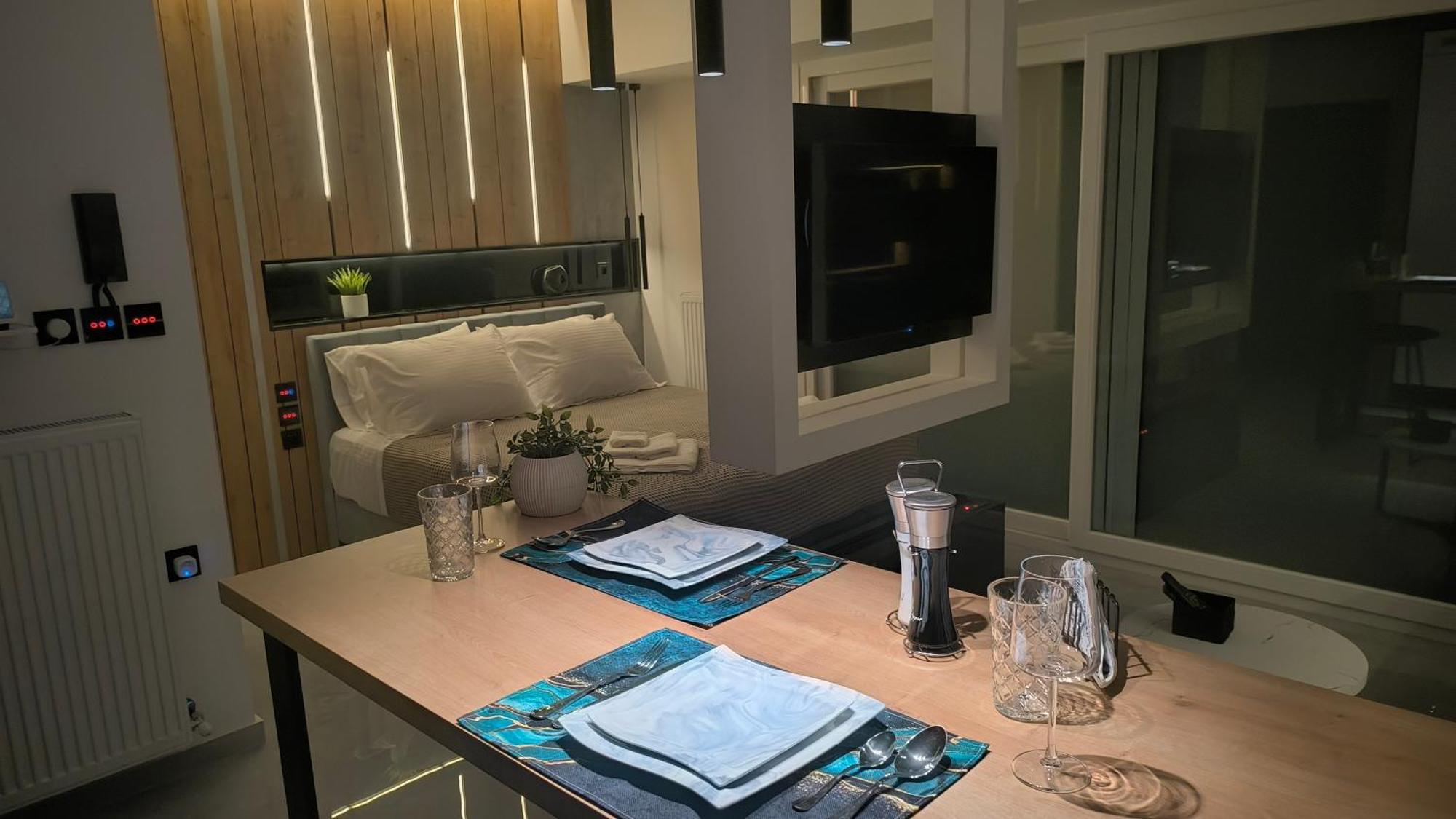 Larisa Absolute Suites, Sky View Smart Home Kültér fotó