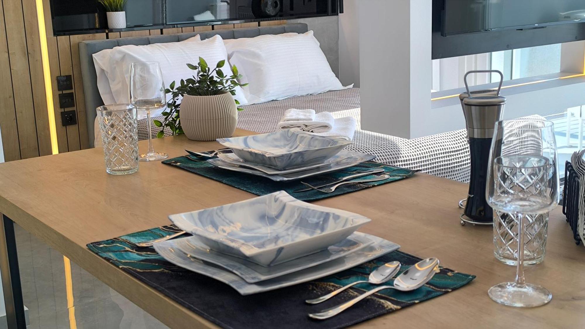 Larisa Absolute Suites, Sky View Smart Home Kültér fotó